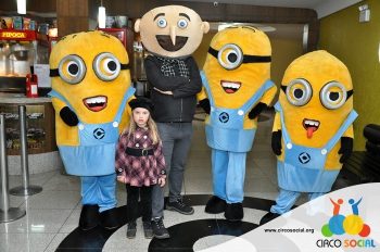 minions-e-gru-no-cineplus-emacite-no-filme-meu-malvado-favorito-3-11