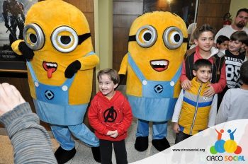 minions-e-gru-no-cineplus-emacite-no-filme-meu-malvado-favorito-3-16