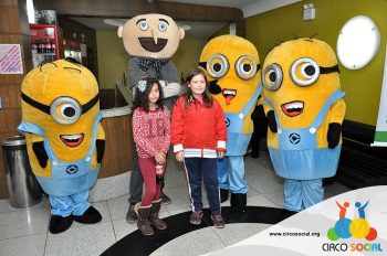 minions-e-gru-no-cineplus-emacite-no-filme-meu-malvado-favorito-3-24