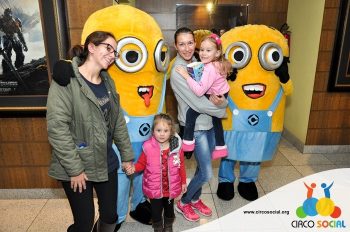 minions-e-gru-no-cineplus-emacite-no-filme-meu-malvado-favorito-3-34