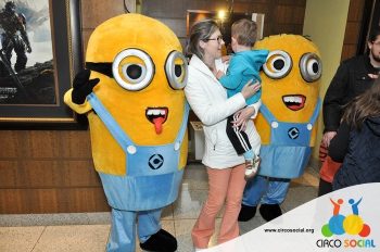 minions-e-gru-no-cineplus-emacite-no-filme-meu-malvado-favorito-3-36