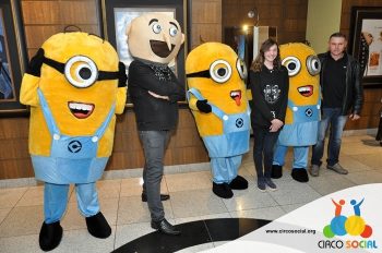 minions-e-gru-no-cineplus-emacite-no-filme-meu-malvado-favorito-3-43