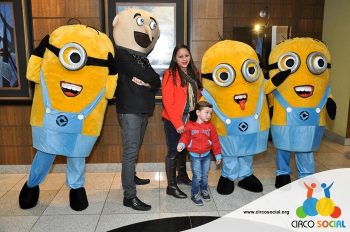 minions-e-gru-no-cineplus-emacite-no-filme-meu-malvado-favorito-3-47