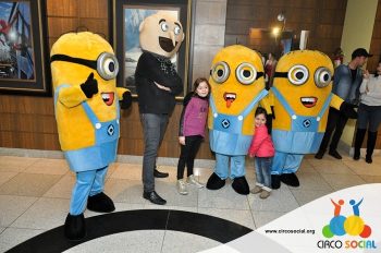 minions-e-gru-no-cineplus-emacite-no-filme-meu-malvado-favorito-3-9