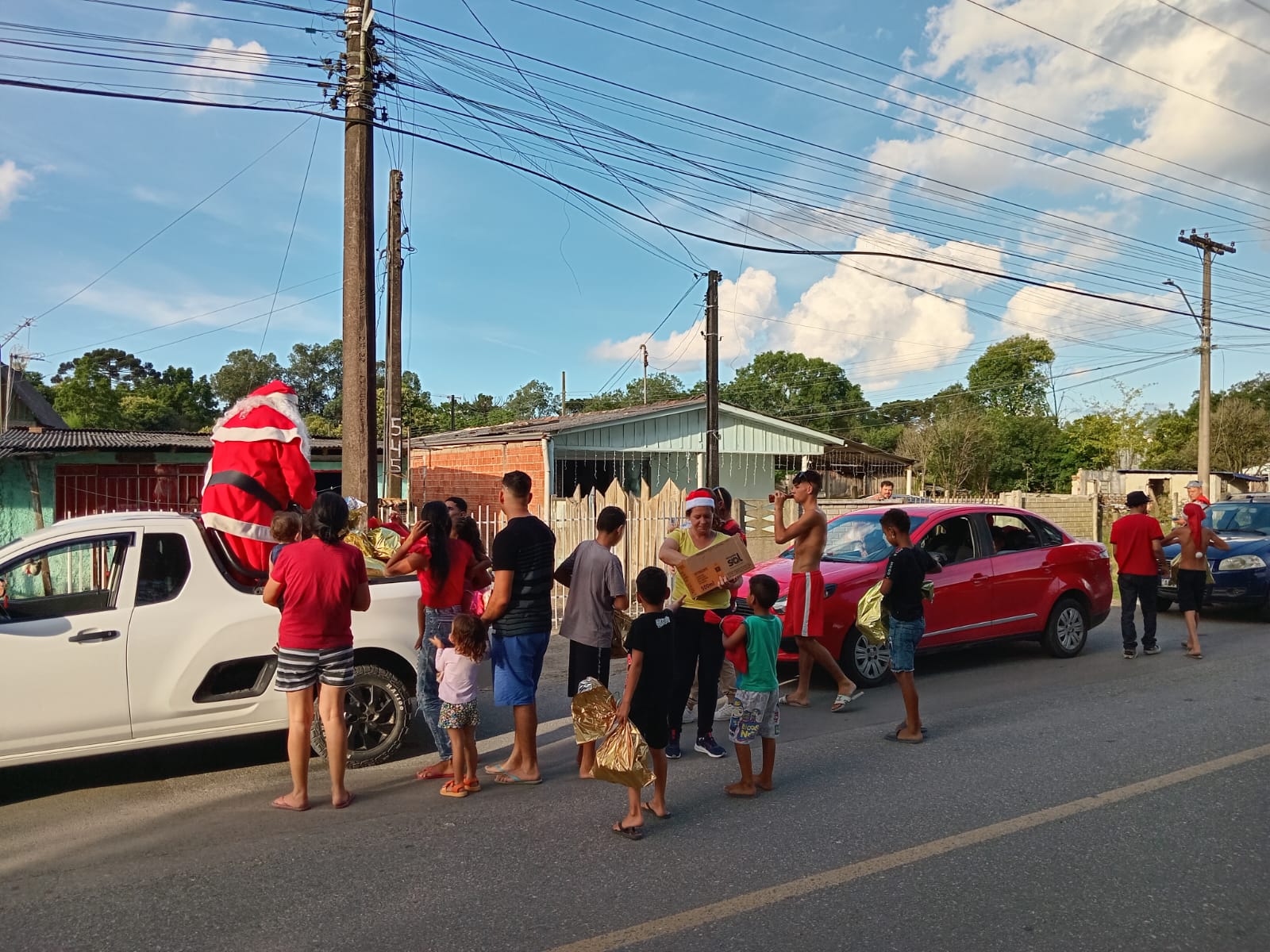 natal-do-circo-social-2024-atende-mais-de-3-mil-criancas-em-riomafra-10